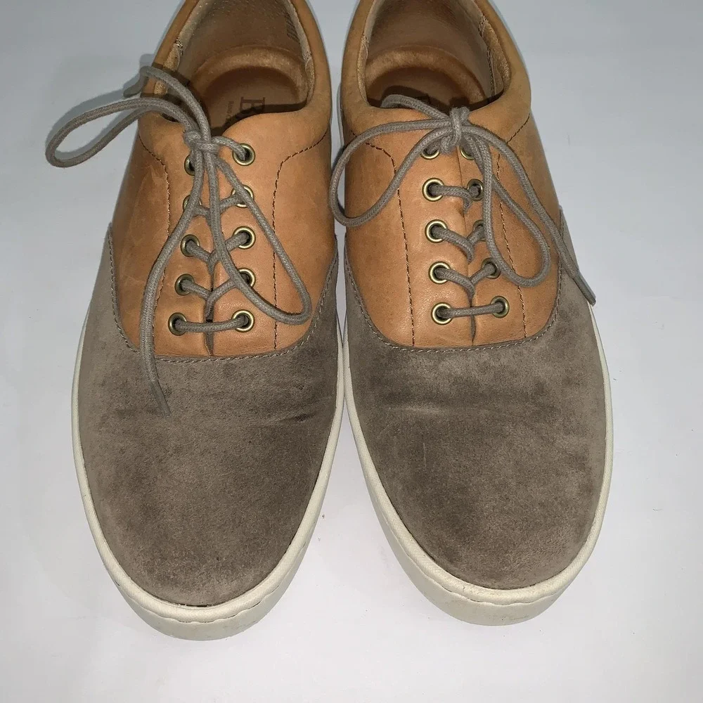 Born Shoes Mens Size 10 Brown Tan Leather Lace Up Casual Comfort Sneakers H53417